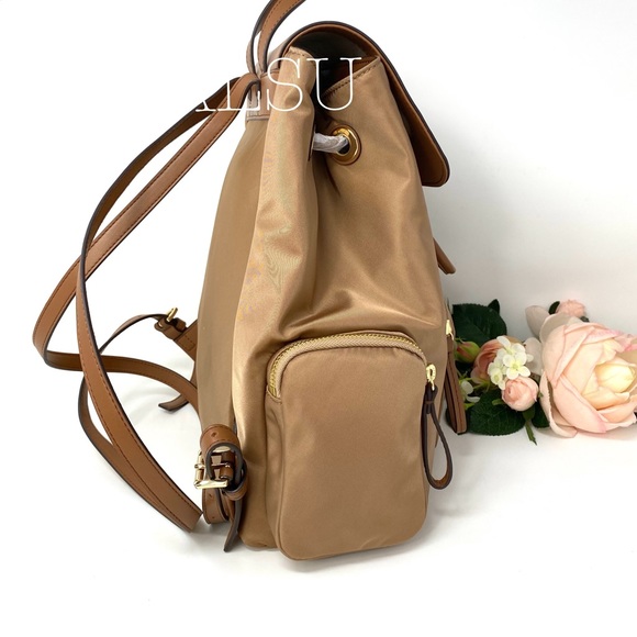 Michael Kors Abbey Cargo Backpack DK Brown Khaki W - Picture 3 of 6